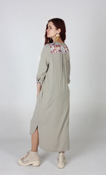Сукня-сорочка штапель кишені з принтом Квадрати фото