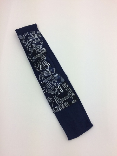 Трикотажная синяя повязка с бантиком "Буквы" фото