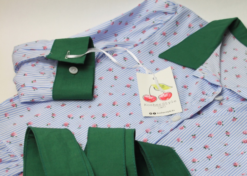 Детское платье-рубашка (полосатое в мелкую розочку) фото