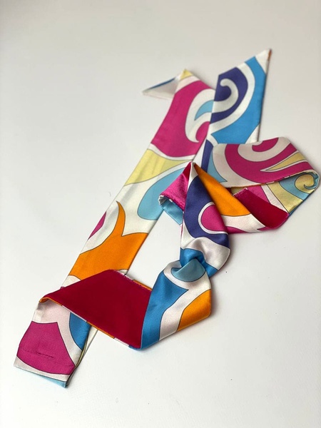 Повязка Твилли шелковая разноцветная ложный перекрут фото