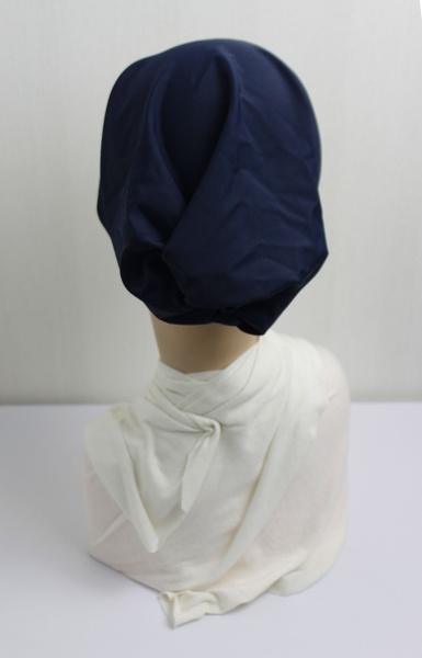 Купальная шапочка темносиняя с голубым кантом фото