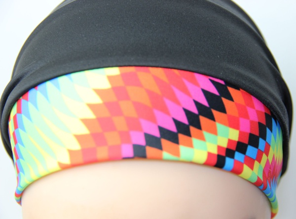 Купальна шапочка Стандарт чорна з принтом пікселі фото