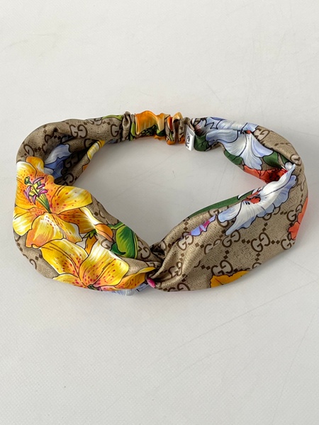 Об'ємна пов'язка "Пухляш" із брендової тканини Gucci з квітковим принтом фото