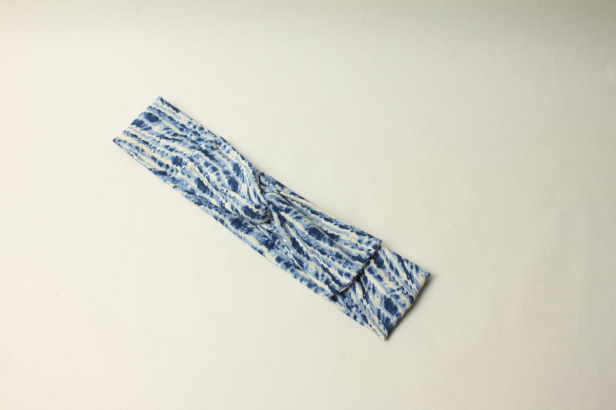 Трикотажная повязка "Морская волна" с украшением-бантиком фото
