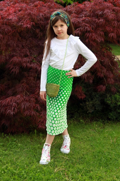 Дитяча спідниця Зелена в Горошок фото